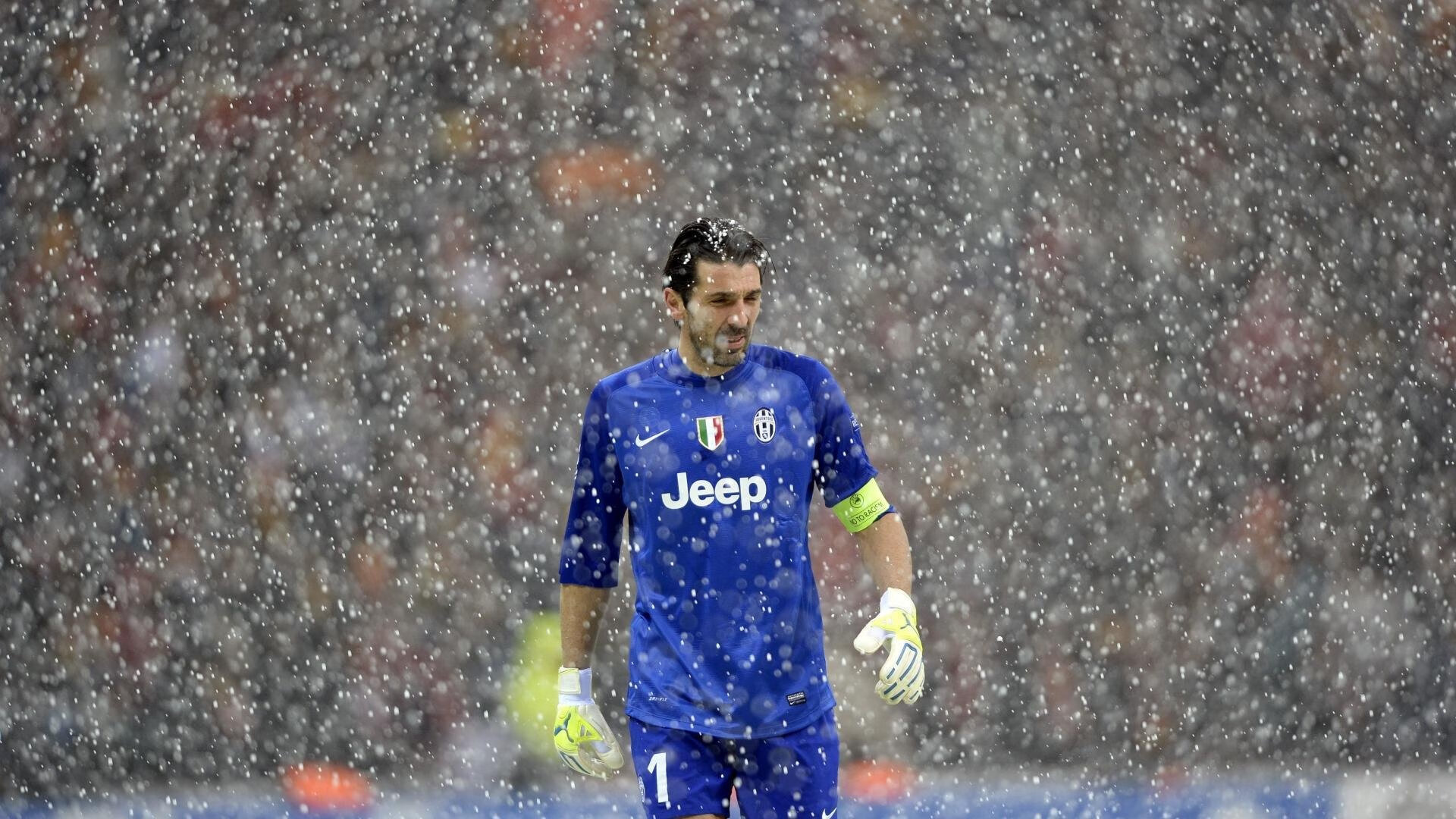 开拓者后卫利拉德四节分带队翻盘，开拓者利拉德什么时候复出